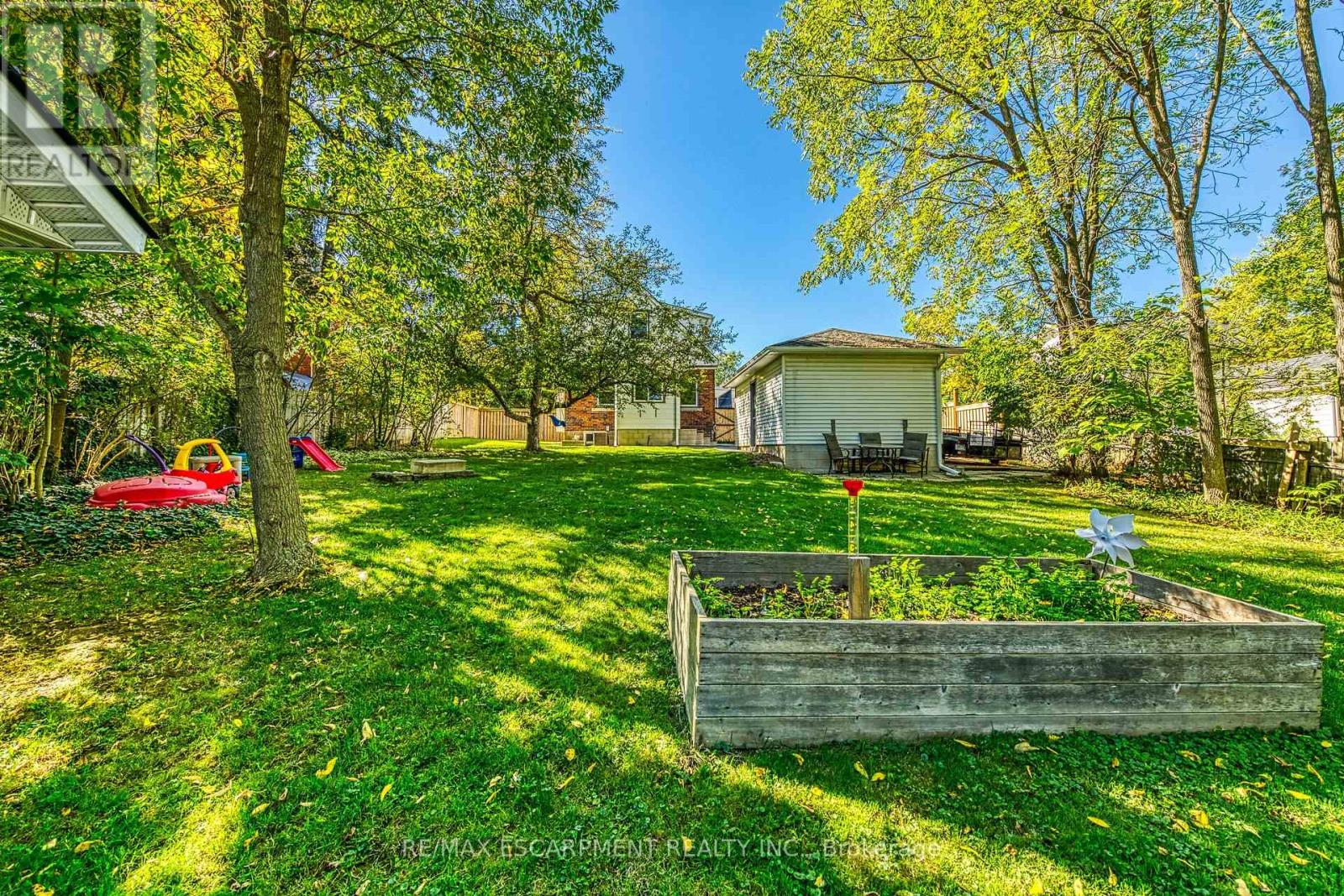 100 Wigton Street, Haldimand, Ontario  N3W 1E9 - Photo 47 - X12436746