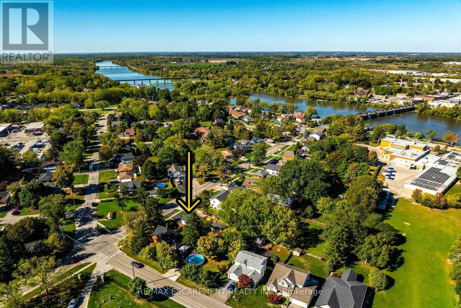 100 Wigton Street, Haldimand, Ontario  N3W 1E9 - Photo 6 - X12436746