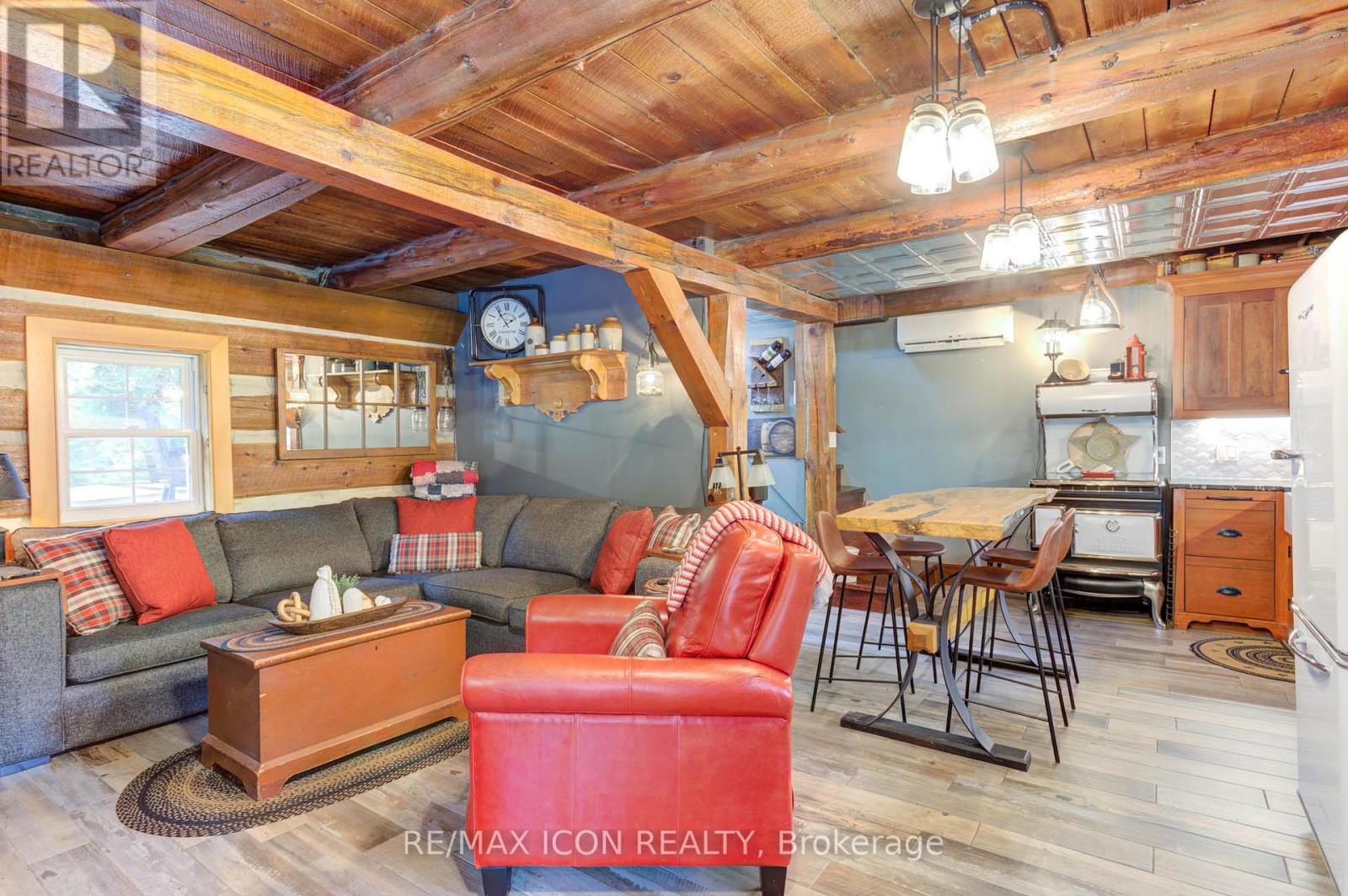 146 Field Street, West Grey, Ontario  N0G 1R0 - Photo 36 - X12436781