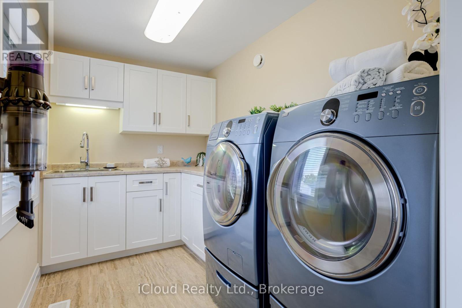16 Highland Road, Minto, Ontario  N0G 1M0 - Photo 29 - X12436865