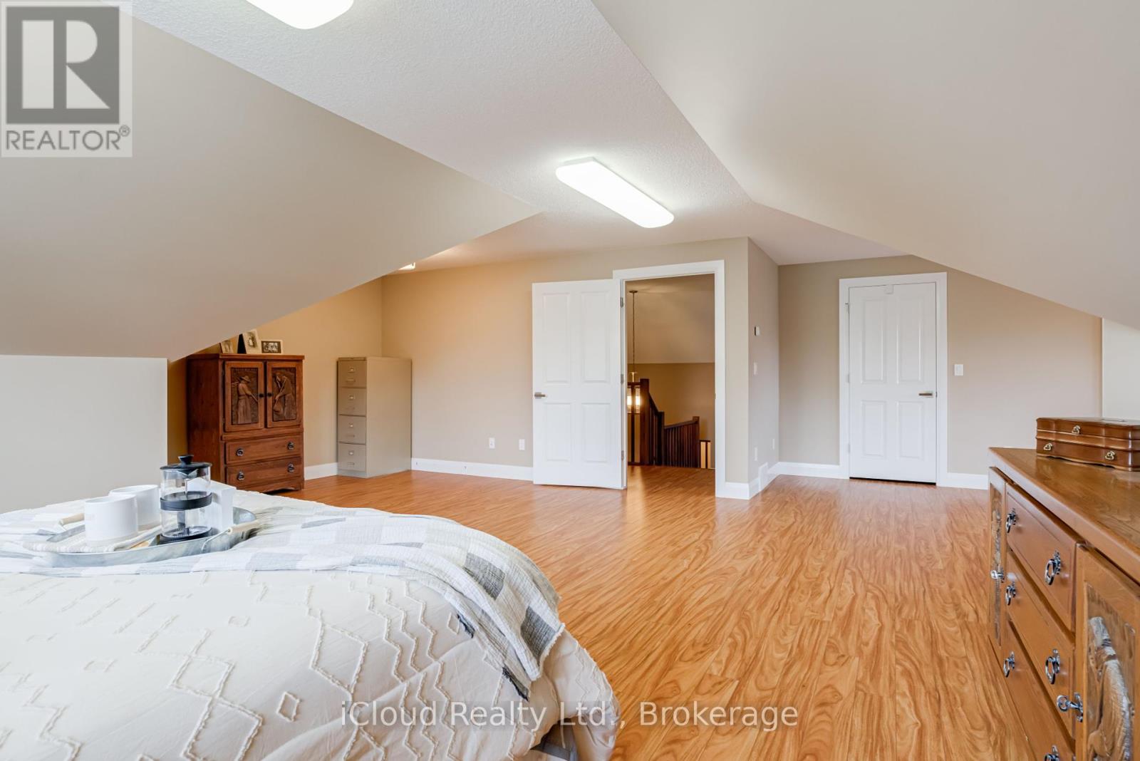 16 Highland Road, Minto, Ontario  N0G 1M0 - Photo 34 - X12436865