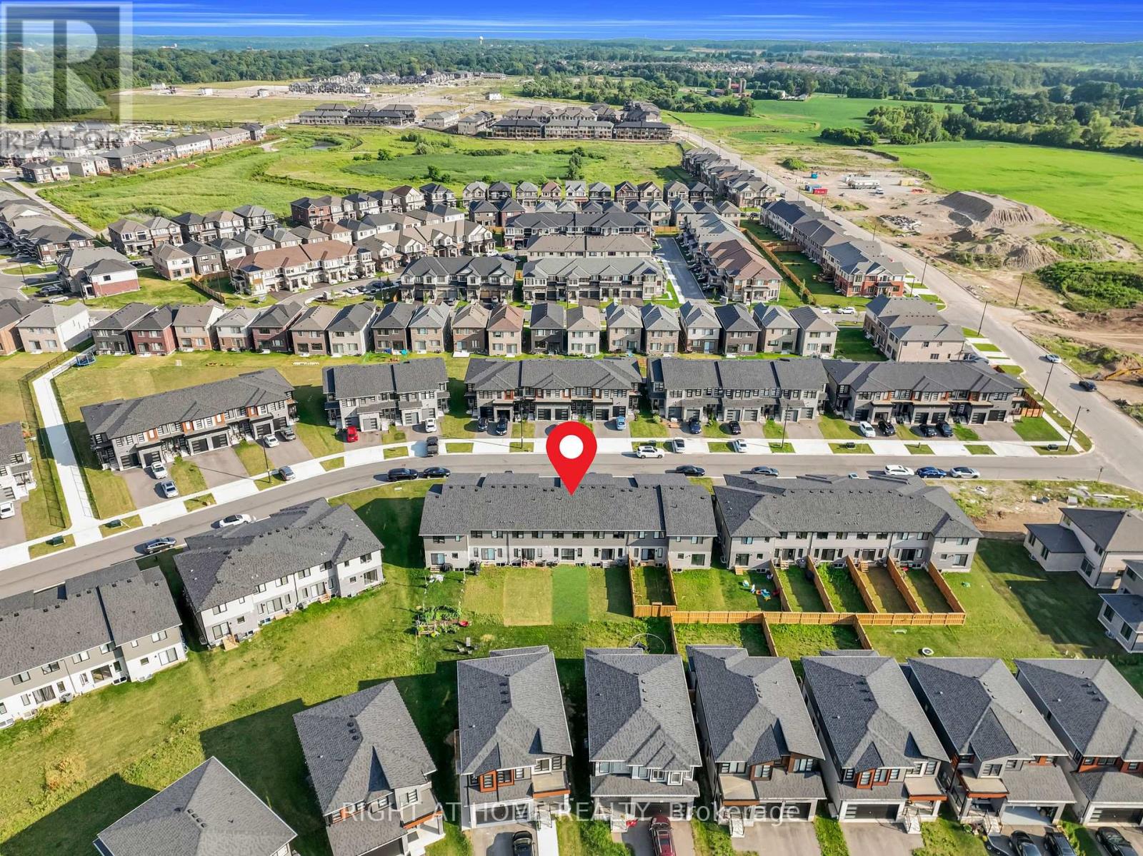 34 Wilkinson Avenue, Cambridge, Ontario  N1S 0E2 - Photo 35 - X12436875