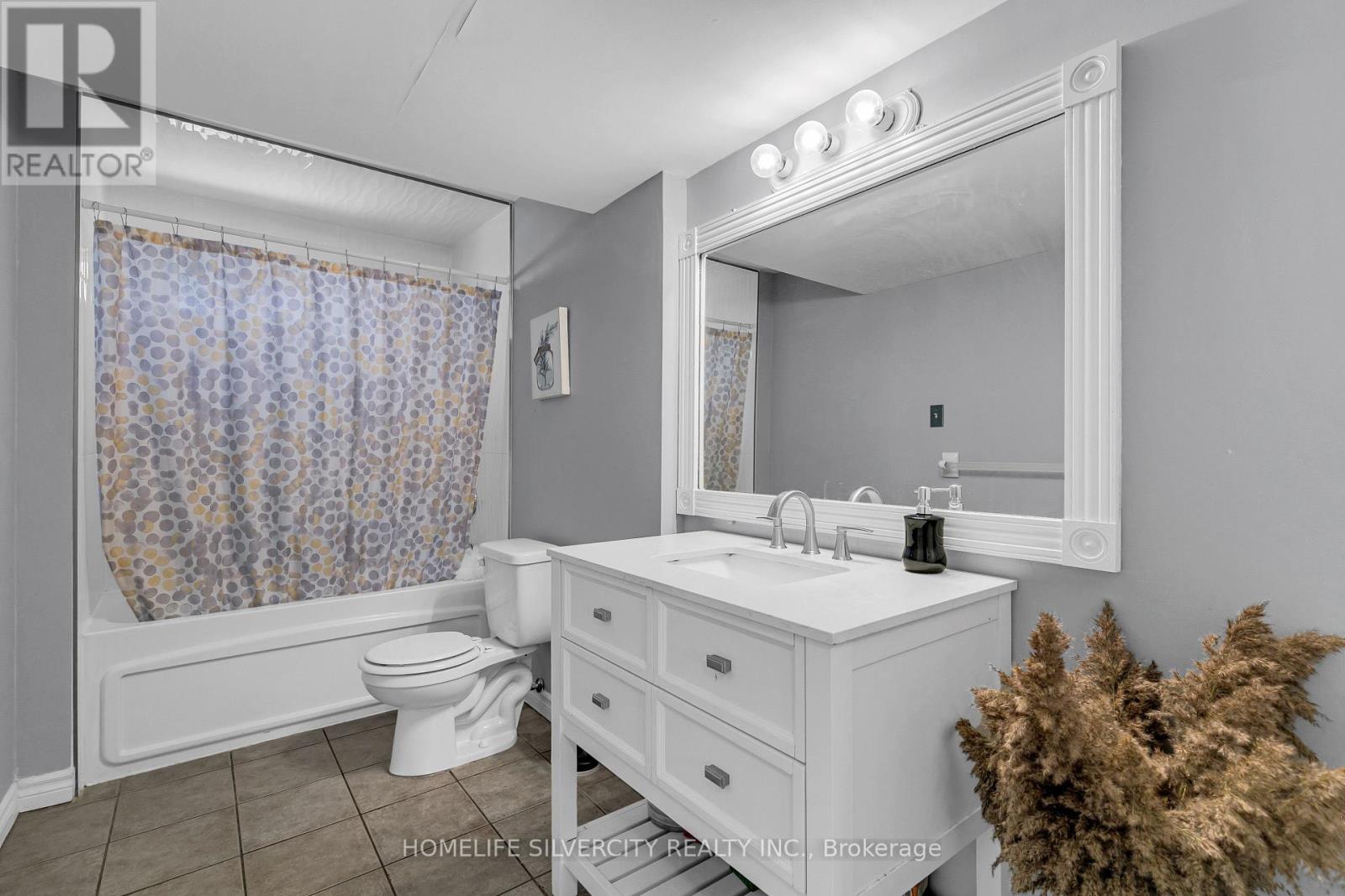 2385 Chateau Avenue, Windsor, Ontario  N8P 1N2 - Photo 25 - X12436878