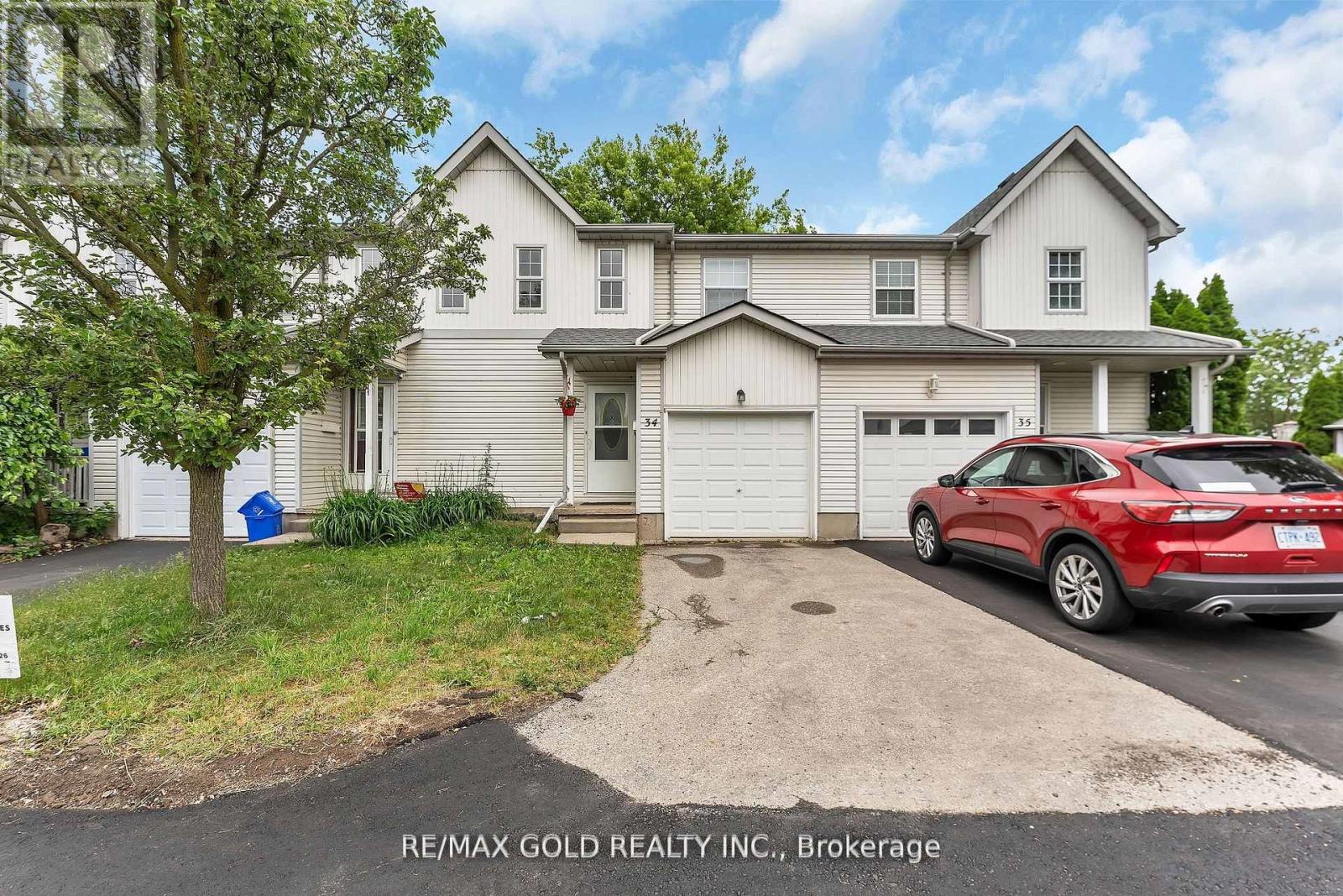 34 - 90 Mooregate Crescent, Kitchener, Ontario  N2M 5P7 - Photo 2 - X12436898