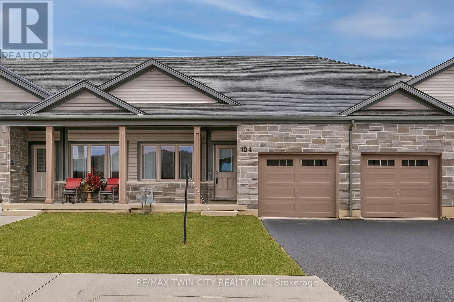 104 Cheryl Avenue, North Perth, Ontario  N0G 1B0 - Photo 1 - X12436899