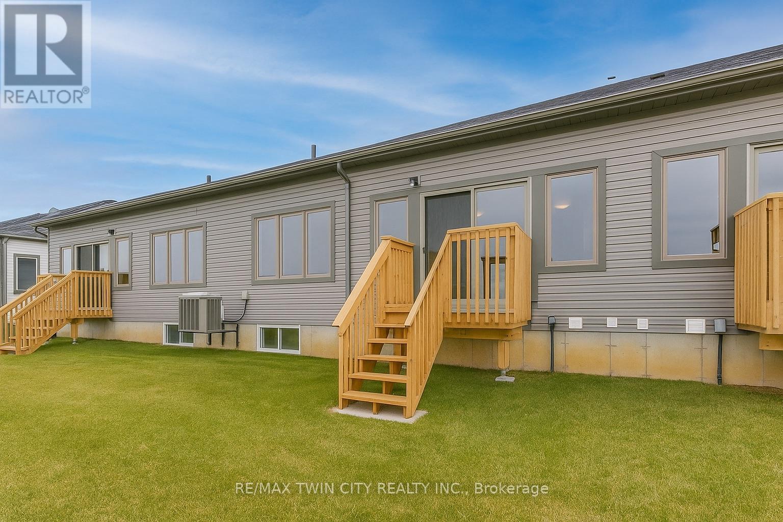 104 Cheryl Avenue, North Perth, Ontario  N0G 1B0 - Photo 19 - X12436899