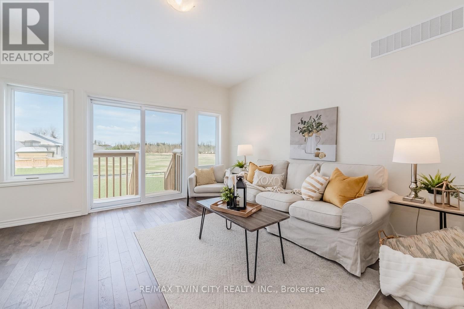 104 Cheryl Avenue, North Perth, Ontario  N0G 1B0 - Photo 4 - X12436899