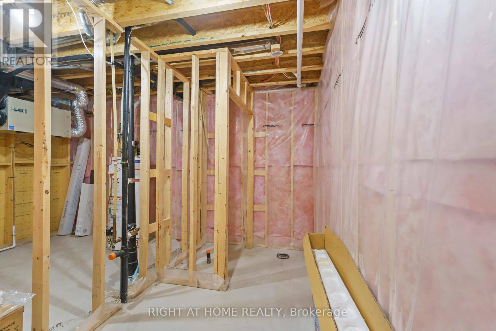 9232 Shoveller Drive, Niagara Falls, Ontario  L2H 0M3 - Photo 34 - X12436902