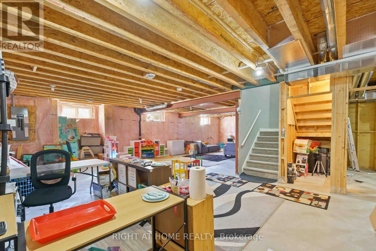 9232 Shoveller Drive, Niagara Falls, Ontario  L2H 0M3 - Photo 36 - X12436902