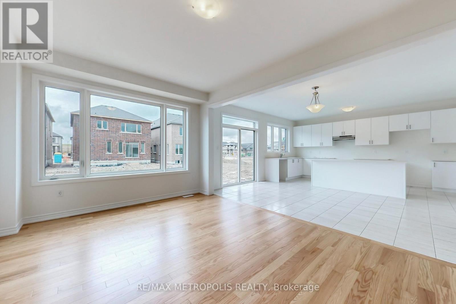 285 Flavelle Way, Peterborough, Ontario  K9K 0J2 - Photo 12 - X12436909