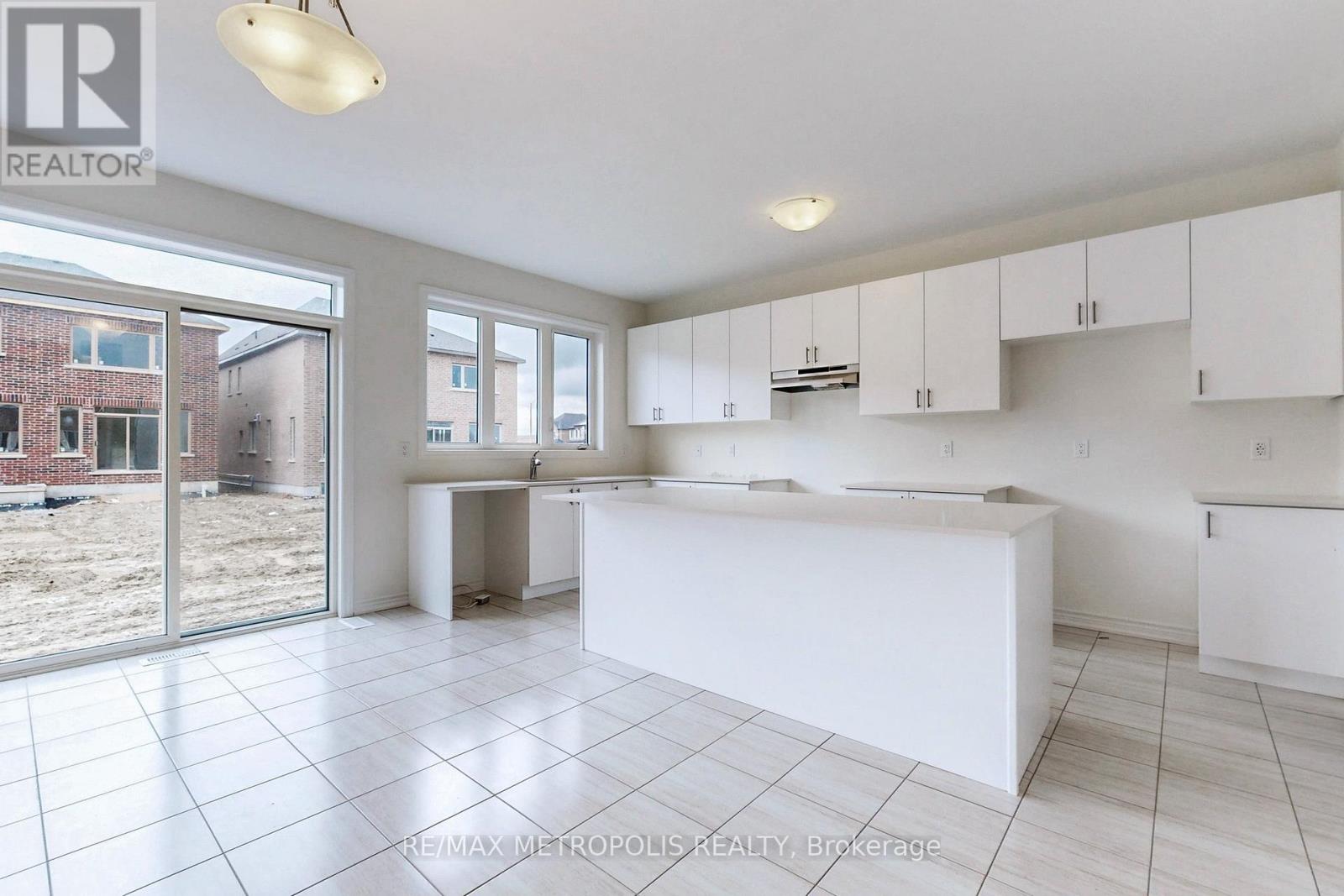 285 Flavelle Way, Peterborough, Ontario  K9K 0J2 - Photo 13 - X12436909