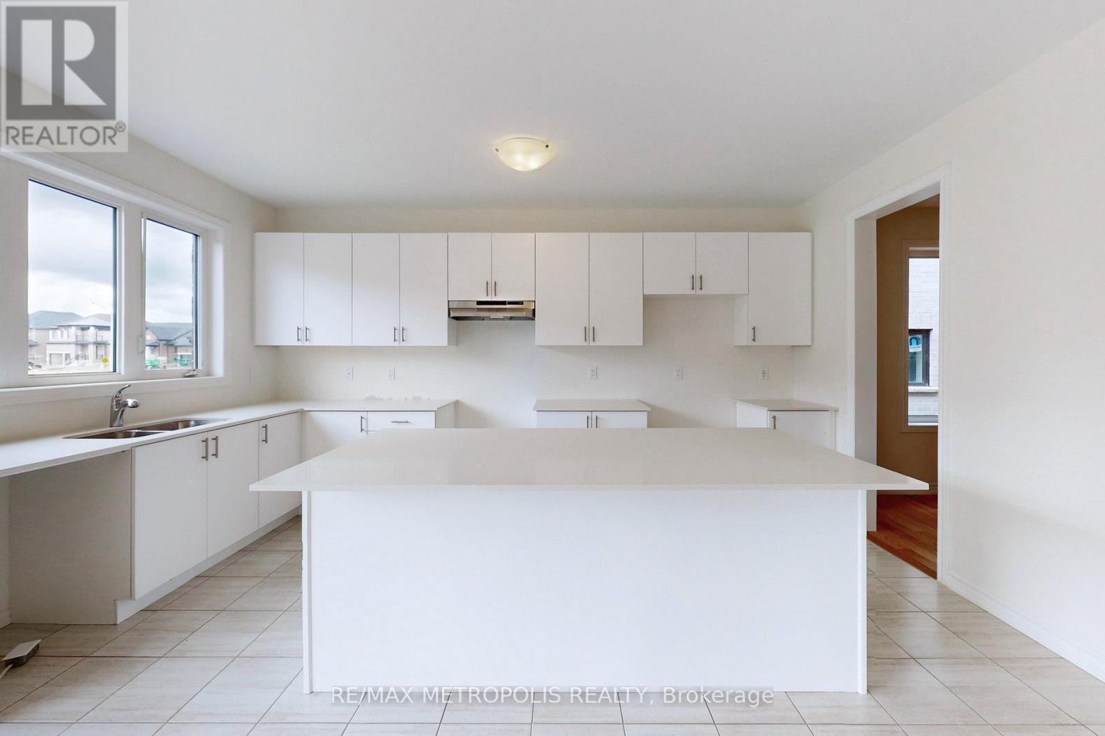 285 Flavelle Way, Peterborough, Ontario  K9K 0J2 - Photo 14 - X12436909