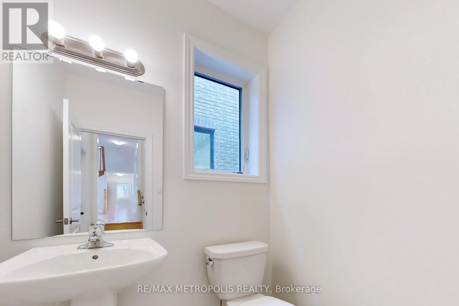 285 Flavelle Way, Peterborough, Ontario  K9K 0J2 - Photo 18 - X12436909