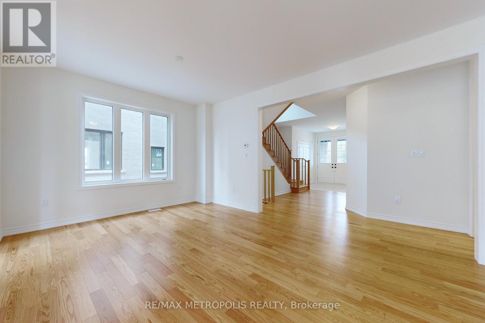 285 Flavelle Way, Peterborough, Ontario  K9K 0J2 - Photo 4 - X12436909