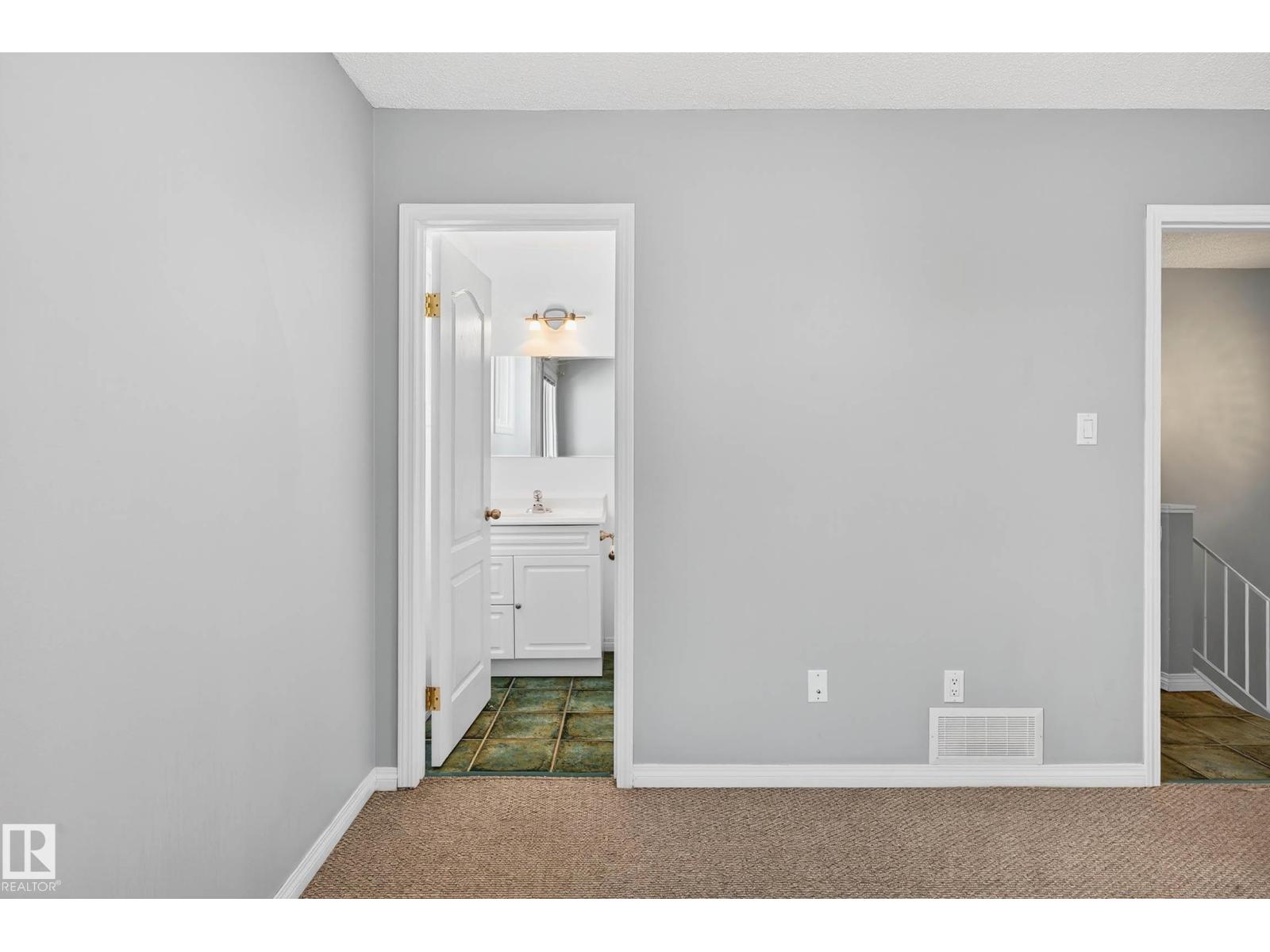 37 Lancaster Tc Nw, Edmonton, Alberta  T5X 5S3 - Photo 34 - E4460198