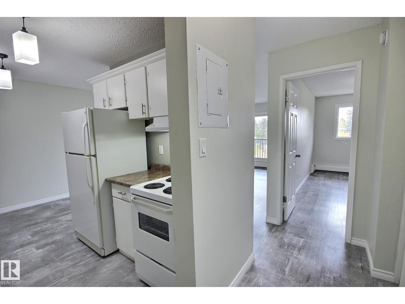 #324 15105 121 St Nw, Edmonton, Alberta  T5X 2G3 - Photo 2 - E4460200