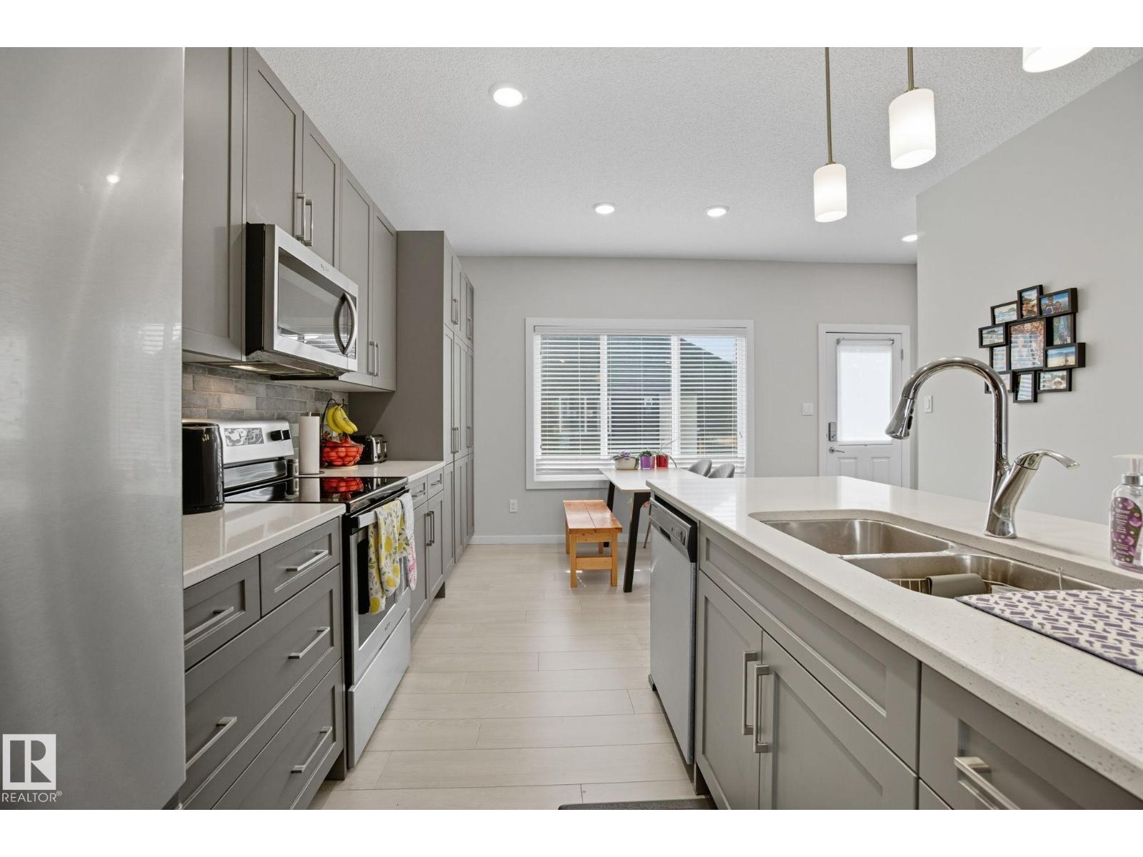 1700 Graydon Hill Link Li Sw, Edmonton, Alberta  T6W 4C6 - Photo 13 - E4460201