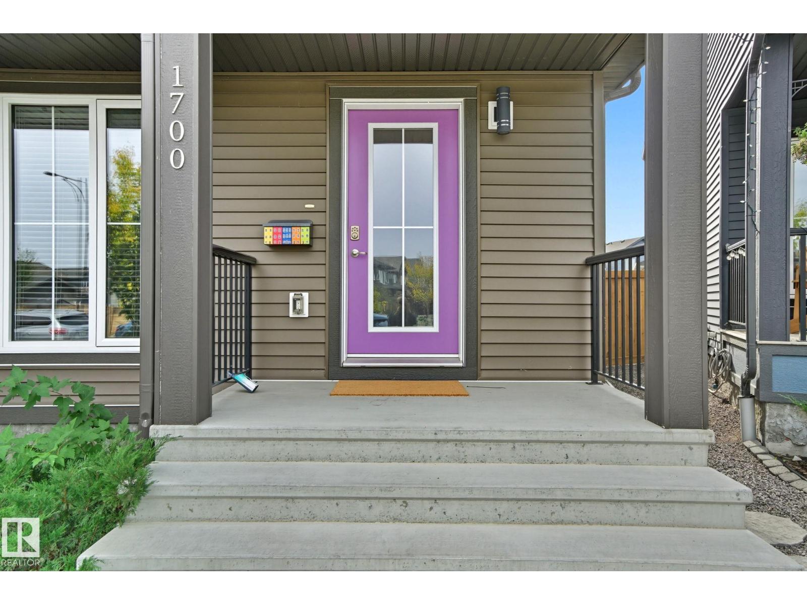 1700 Graydon Hill Link Li Sw, Edmonton, Alberta  T6W 4C6 - Photo 3 - E4460201