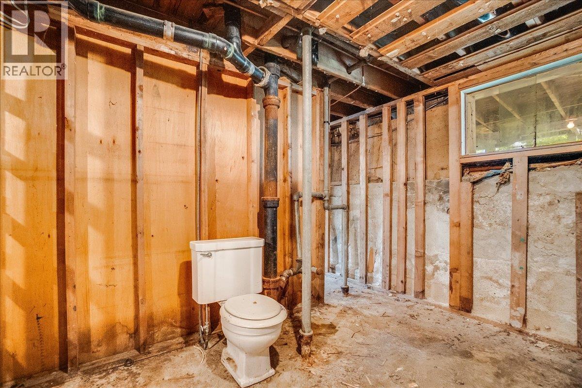 811 Latimer Street, Nelson, British Columbia  V1L 4V6 - Photo 25 - 10361005