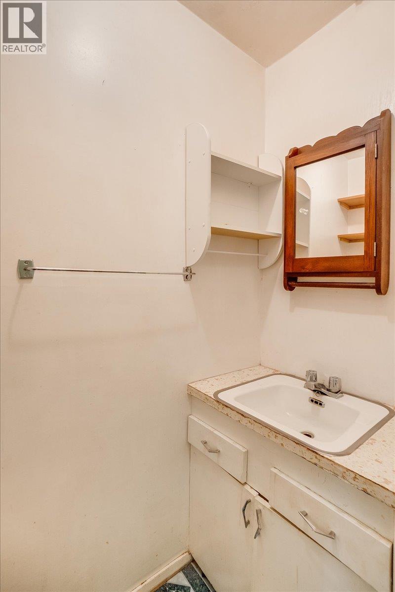 811 Latimer Street, Nelson, British Columbia  V1L 4V6 - Photo 21 - 10361005