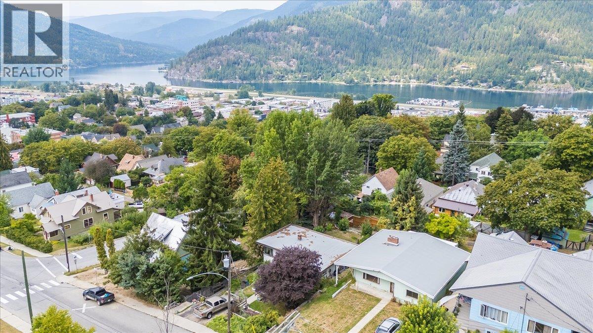 811 Latimer Street, Nelson, British Columbia  V1L 4V6 - Photo 50 - 10361005