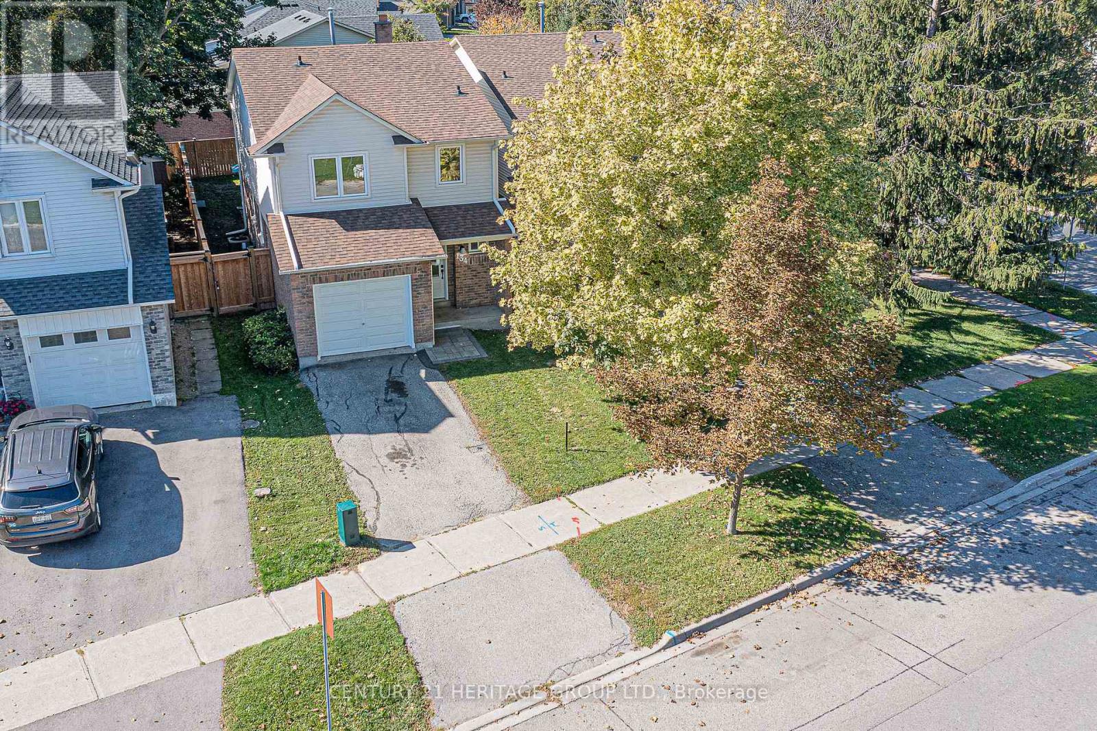 134 WALTON DRIVE, Aurora, Ontario