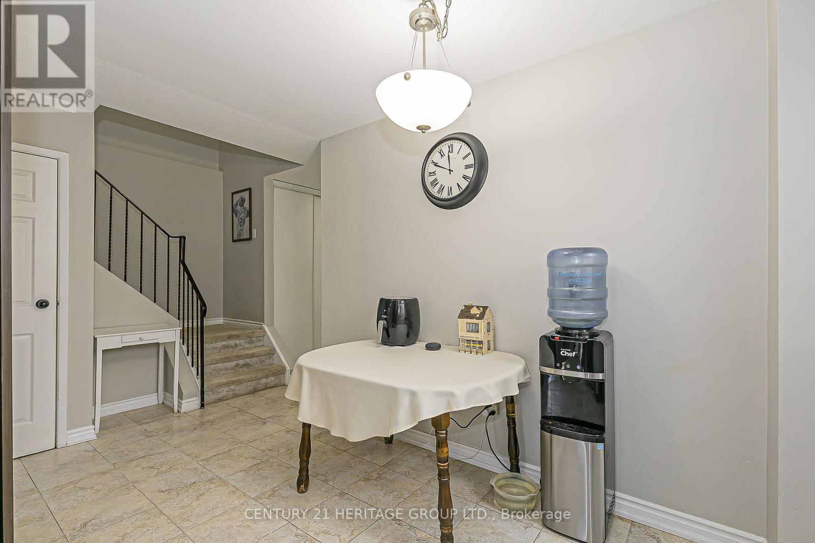 134 Walton Drive, Aurora, Ontario  L4G 3K4 - Photo 24 - N12436982