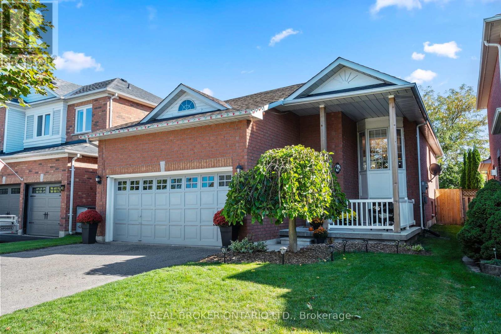 46 BOLSTER LANE, Uxbridge, Ontario