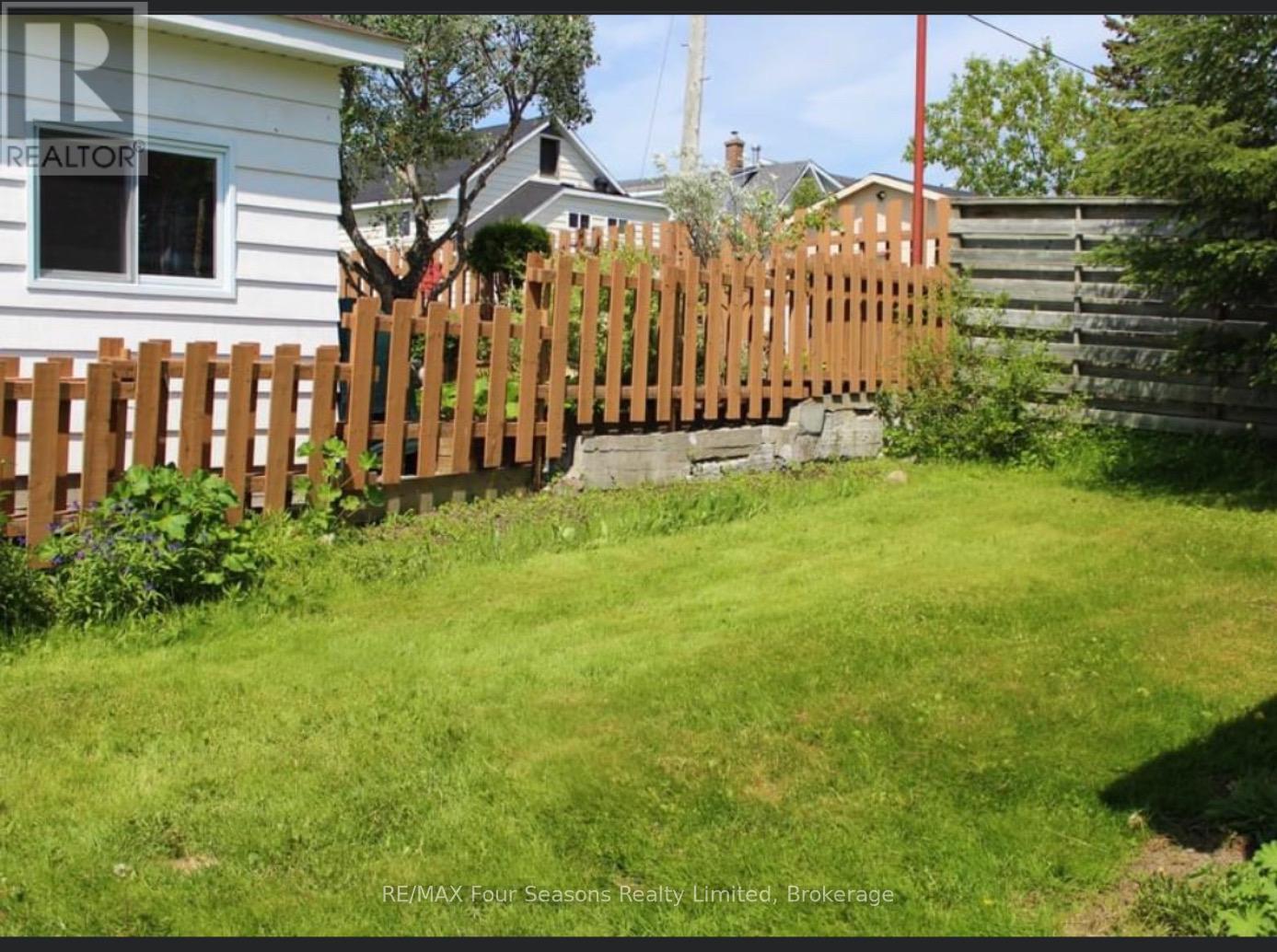 78 Lebel Avenue, Kirkland Lake, Ontario  P2N 2Z8 - Photo 3 - T12437282