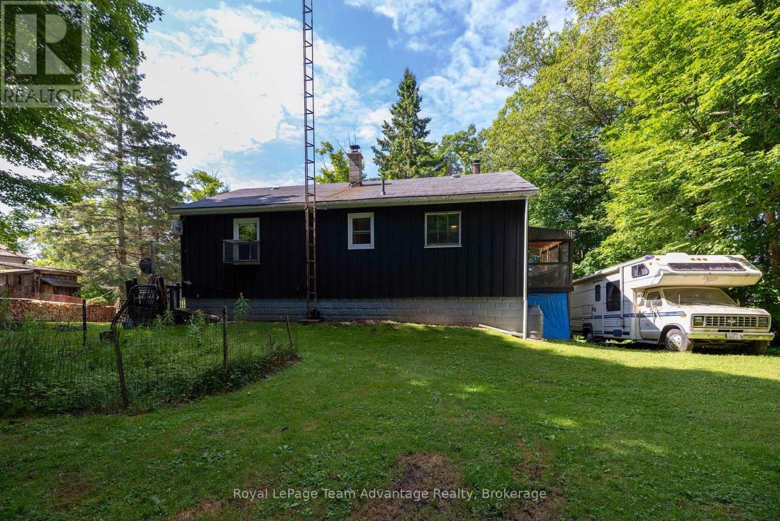9 Woods Lane, Seguin, Ontario  P2A 2W8 - Photo 28 - X12276139