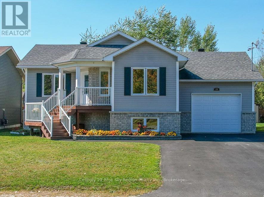 239 Park Street, West Nipissing, Ontario  P2B 3C2 - Photo 1 - X12437211