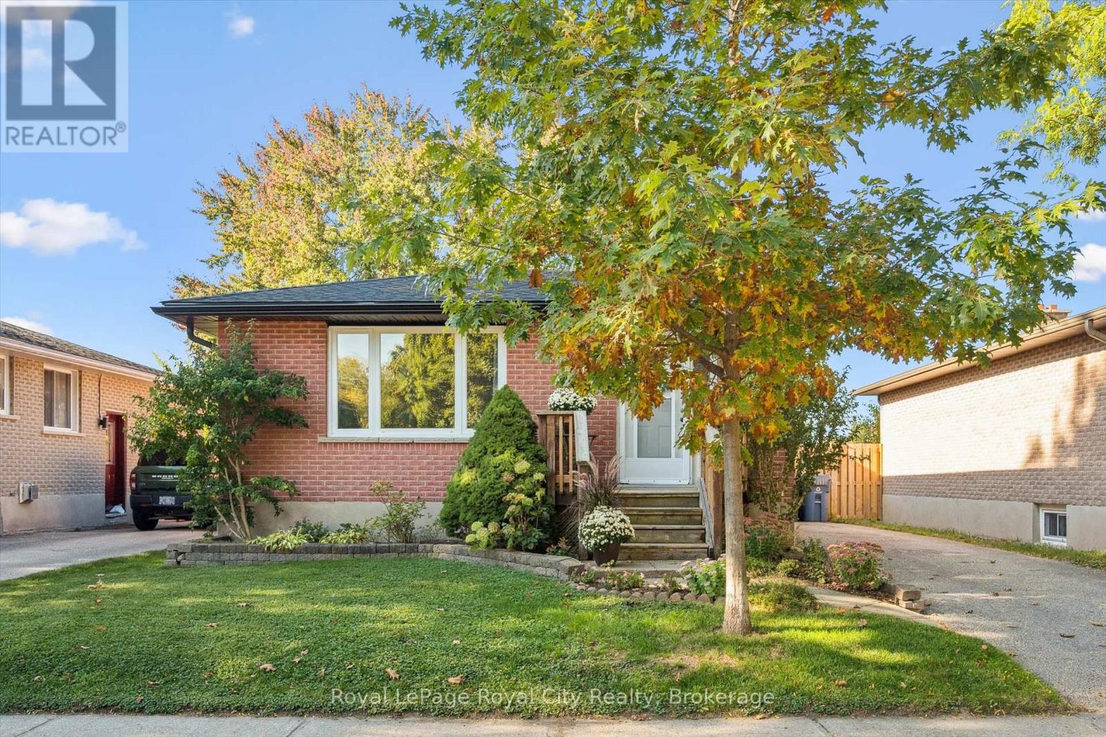 165 HADATI ROAD, Guelph, Ontario