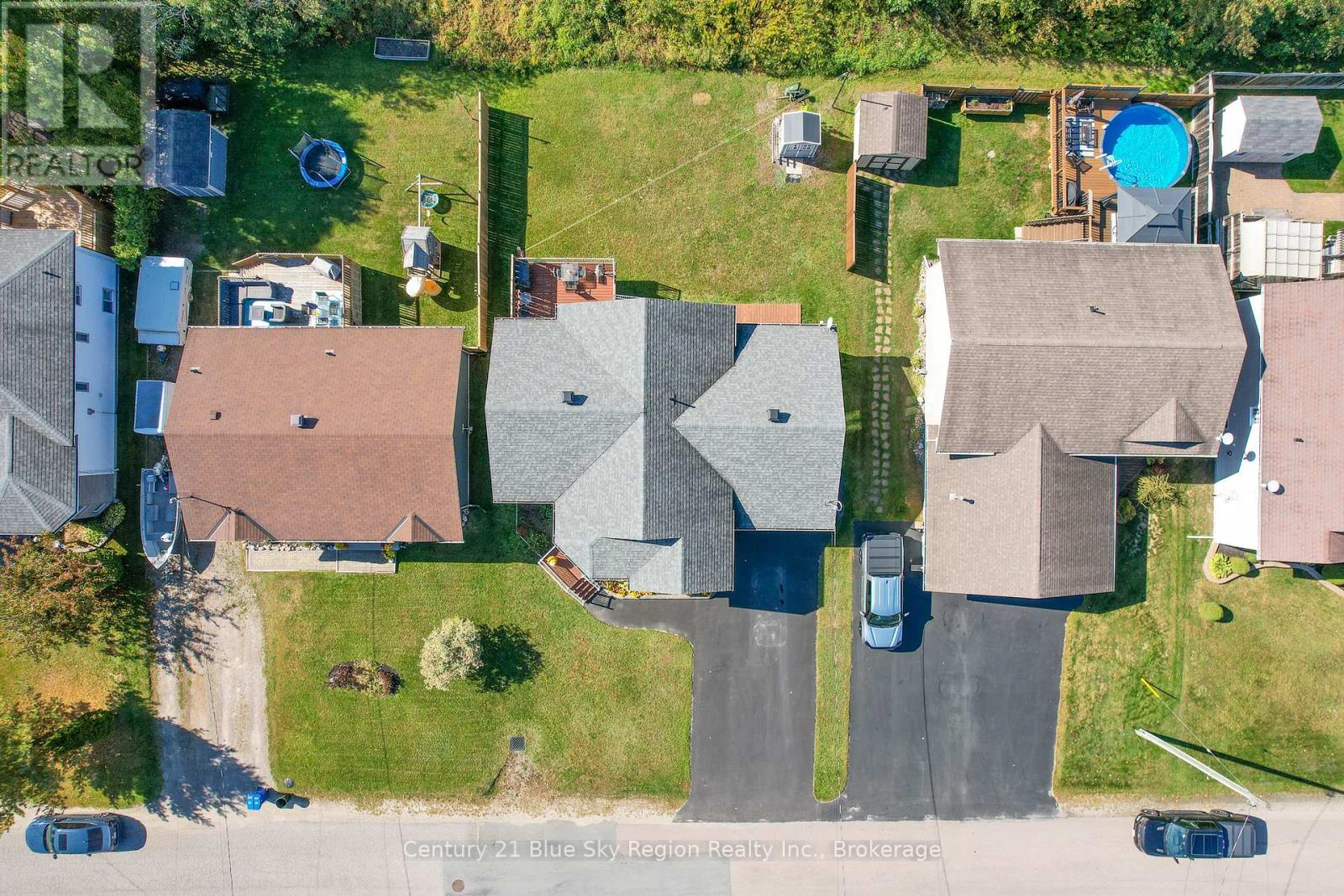 239 Park Street, West Nipissing, Ontario  P2B 3C2 - Photo 35 - X12437211