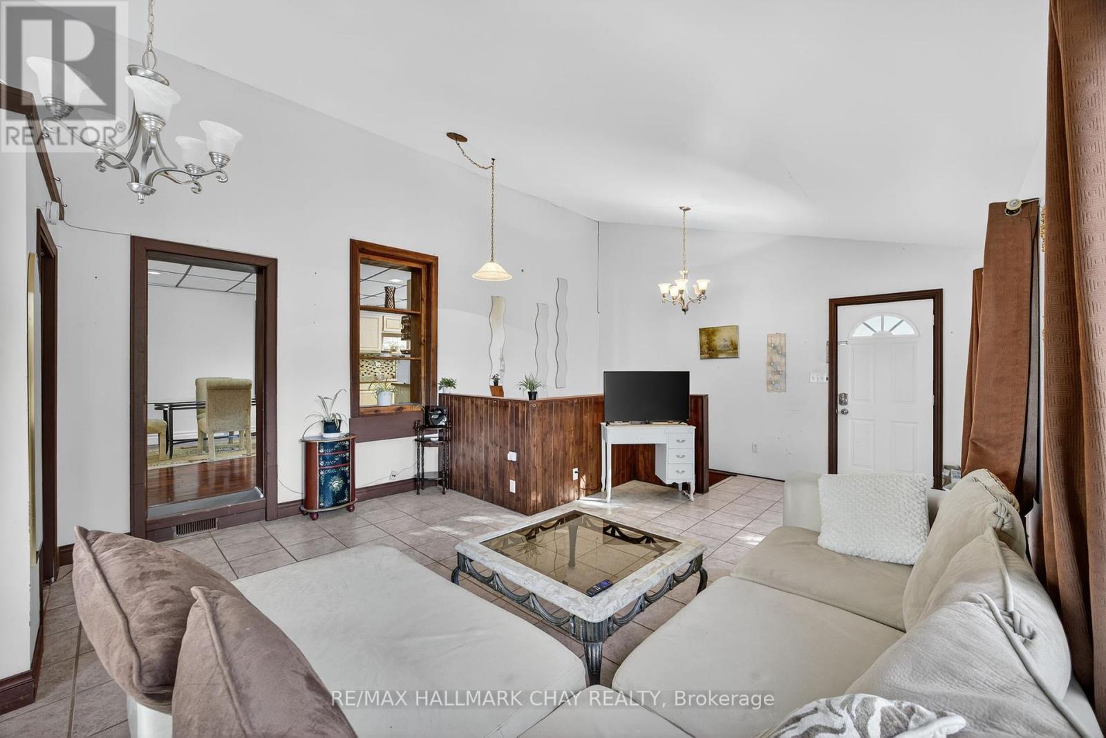 9 Maria Street, Springwater, Ontario  L0L 1P0 - Photo 13 - S12437025