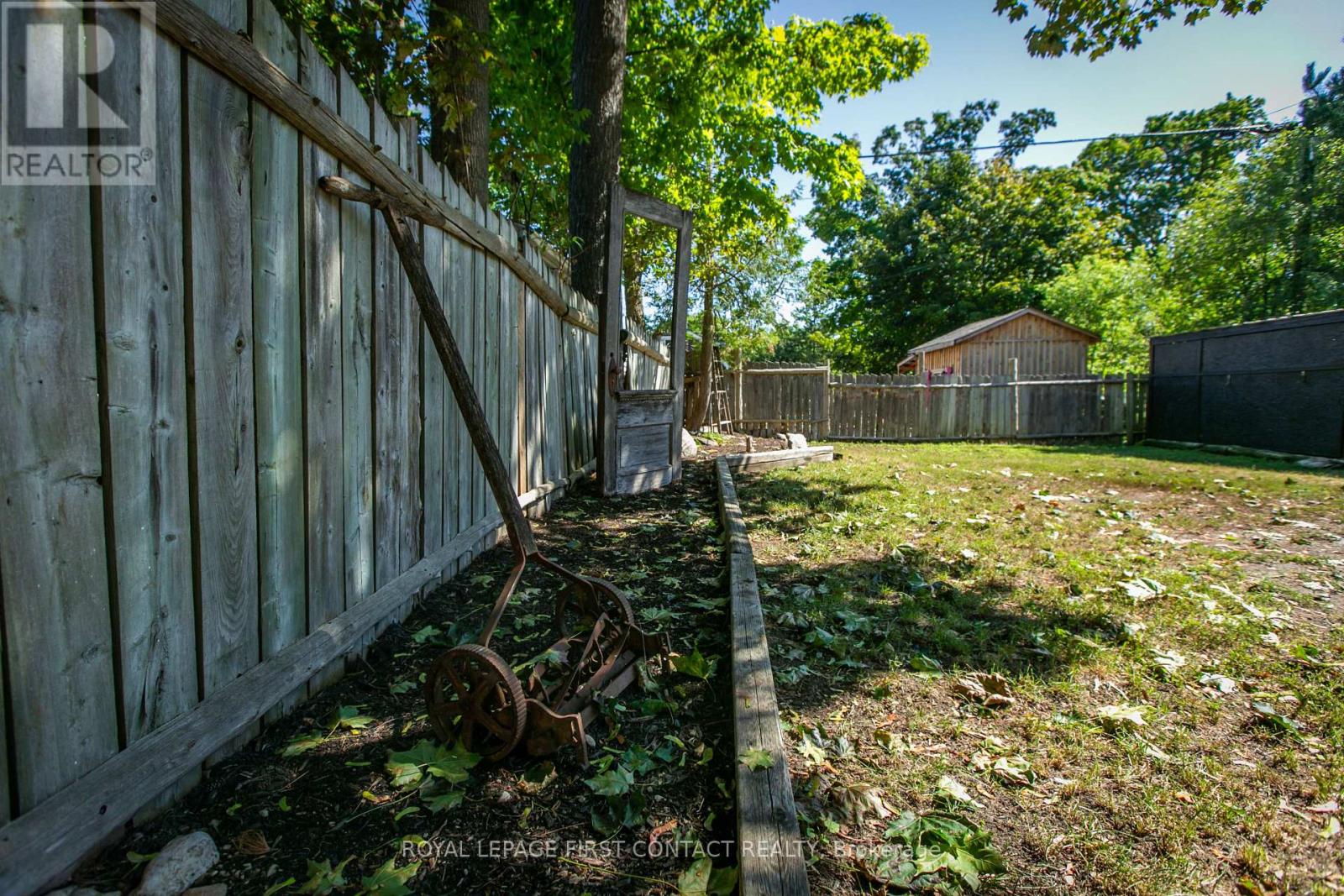 330 Laclie Street, Orillia, Ontario  L3V 4P3 - Photo 22 - S12437064