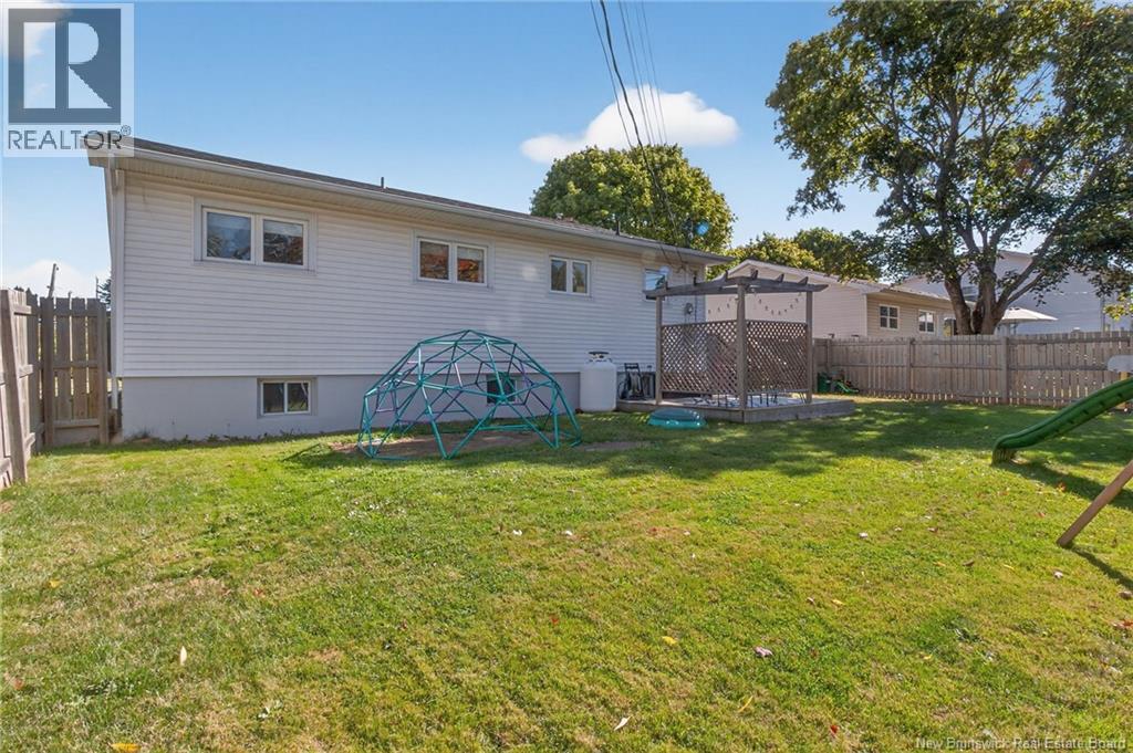 28 Galaxy Drive, Moncton, New Brunswick  E1A 4L9 - Photo 46 - NB127634