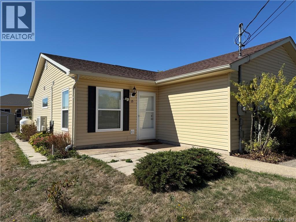15 Imperial Drive, Sussex, New Brunswick  E4E 0A7 - Photo 2 - NB127587