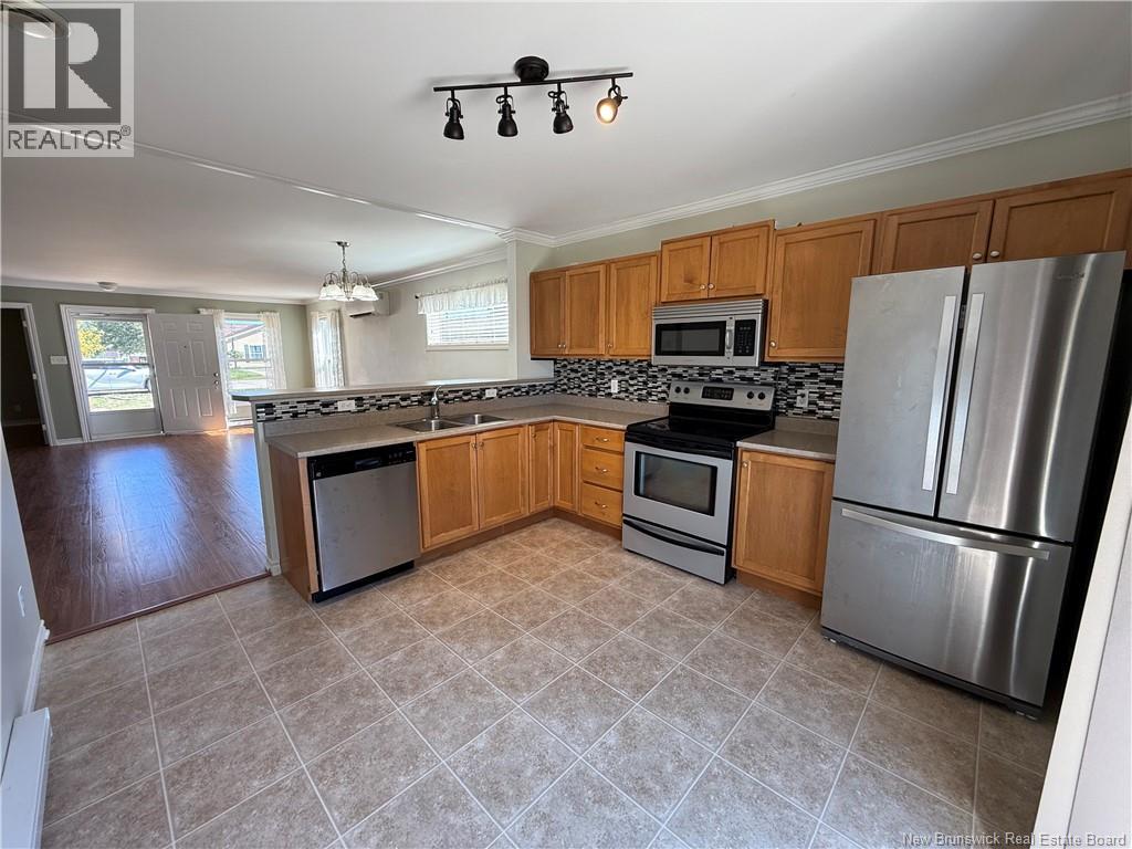 15 Imperial Drive, Sussex, New Brunswick  E4E 0A7 - Photo 7 - NB127587