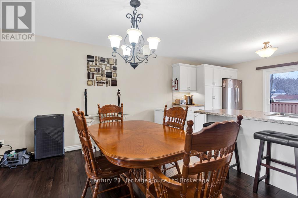 69 William Street, Tillsonburg, Ontario  N4G 5R8 - Photo 20 - X12437142
