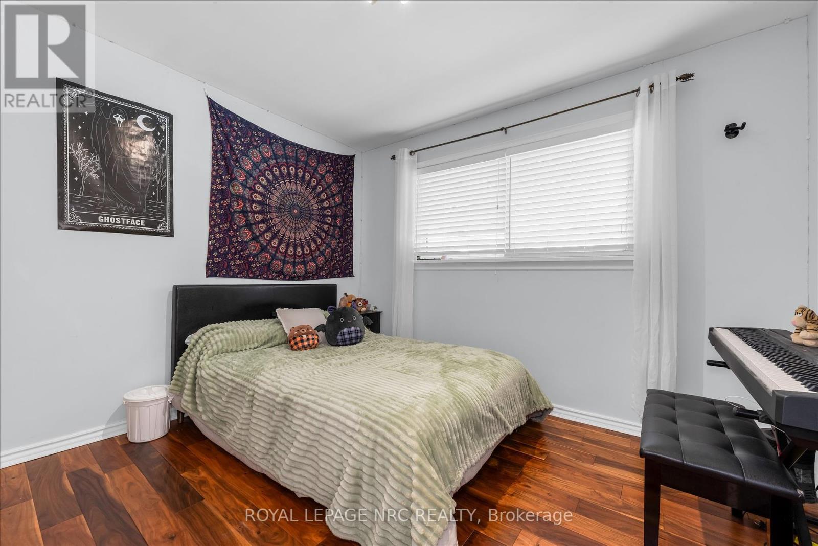 442 Bunting Road, St. Catharines (Carlton/bunting), Ontario  L2M 3Z4 - Photo 14 - X12436713