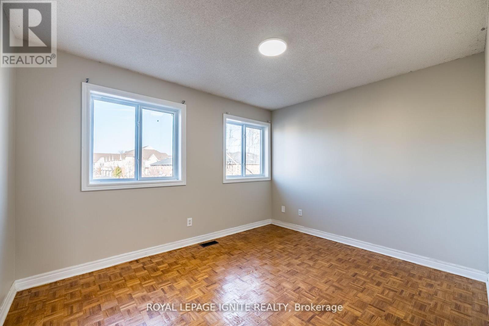 Upper - 176 Wright Avenue, Toronto, Ontario  M9N 3Z2 - Photo 26 - W12436978