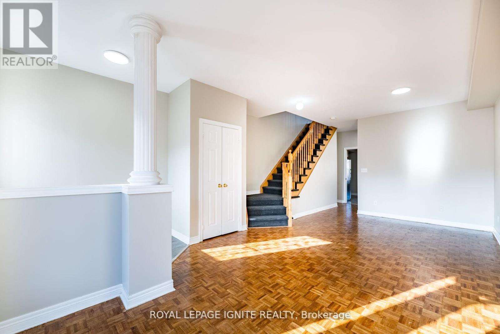 Upper - 176 Wright Avenue, Toronto, Ontario  M9N 3Z2 - Photo 7 - W12436978