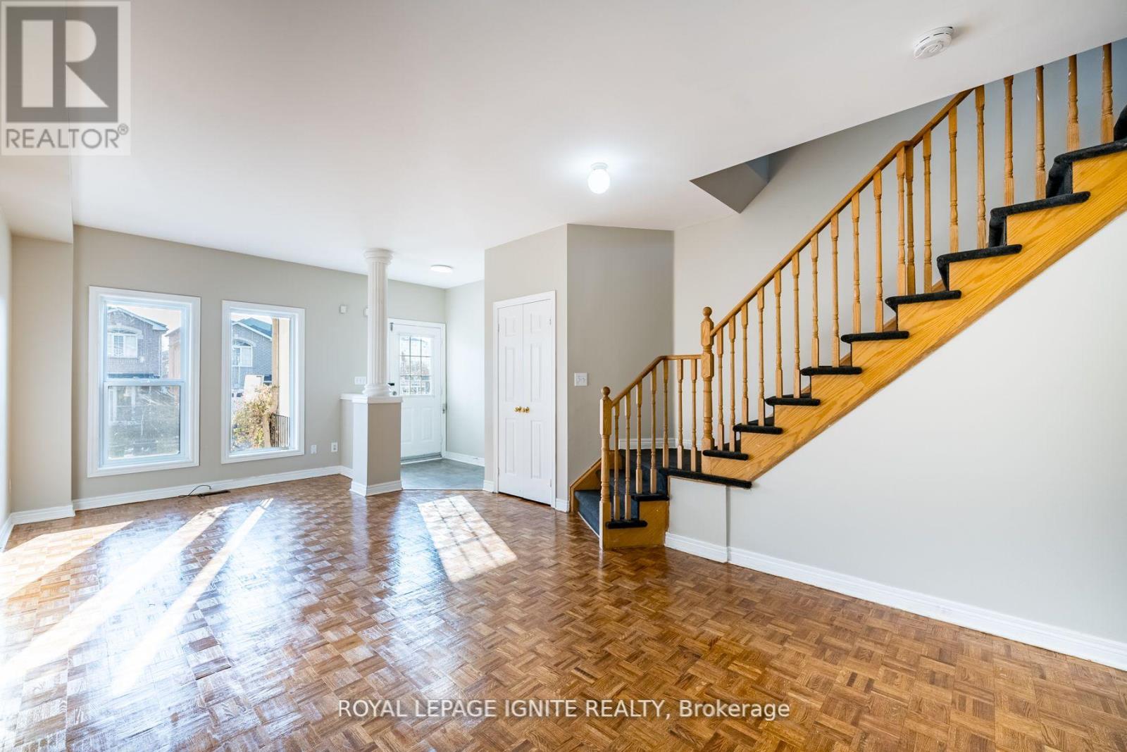 Upper - 176 Wright Avenue, Toronto, Ontario  M9N 3Z2 - Photo 8 - W12436978