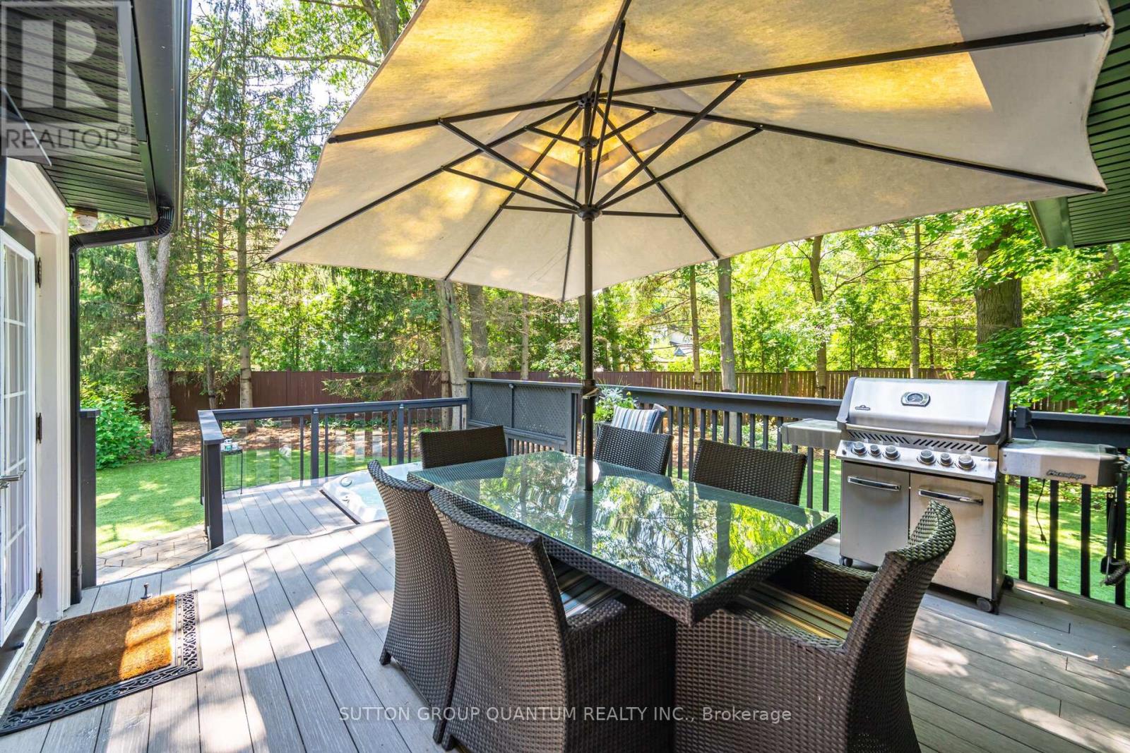 1063 Greenoaks Drive, Mississauga, Ontario  L5J 3A1 - Photo 35 - W12436989