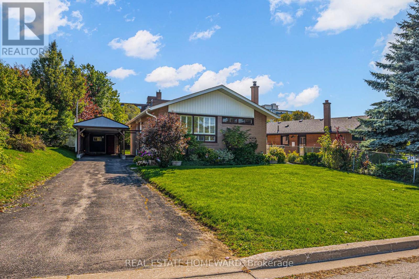 7 JACINTA DRIVE, Toronto, Ontario