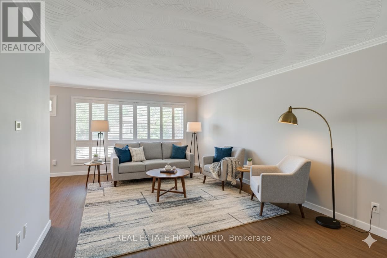 7 Jacinta Drive, Toronto, Ontario  M6L 1H6 - Photo 6 - W12437024