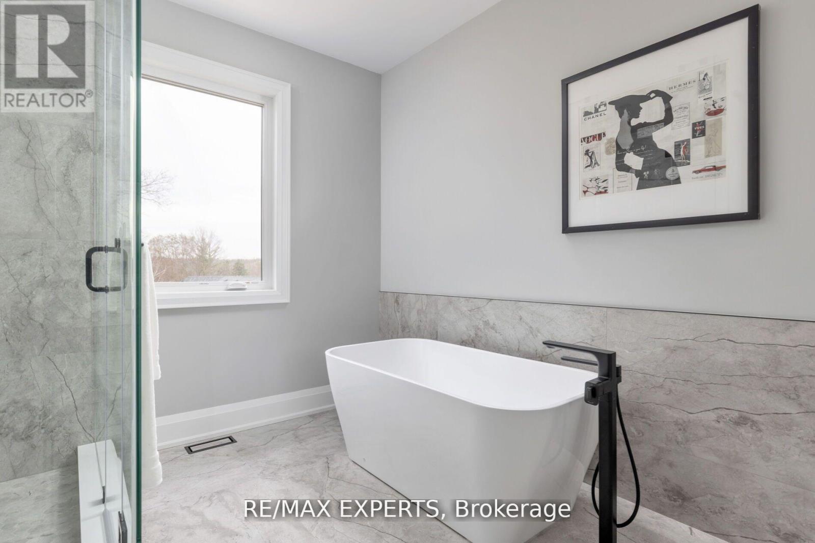 11a Marion Street, Caledon, Ontario  L7C 1K6 - Photo 26 - W12437048