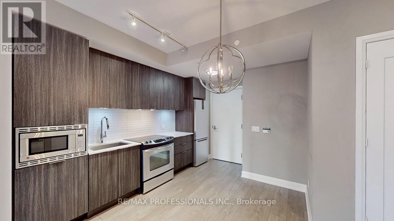707 - 110 Marine Parade Drive, Toronto, Ontario  M8V 0B6 - Photo 3 - W12437057