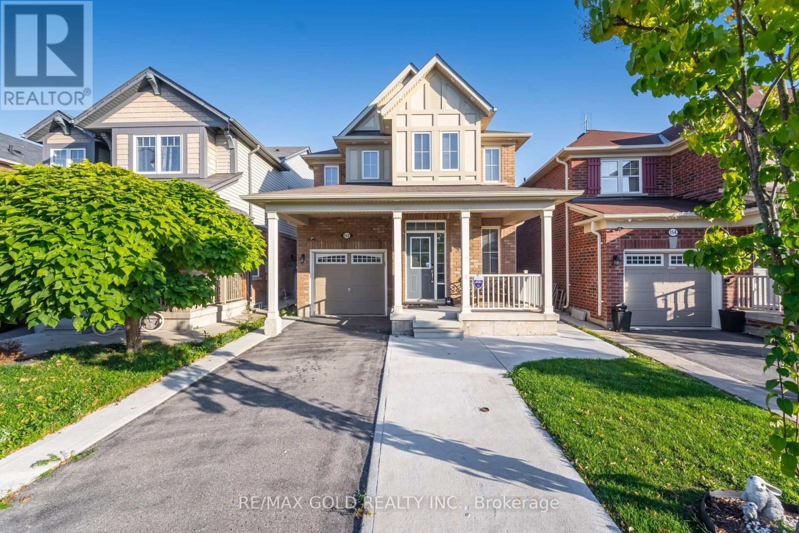 152 Vanhorne Close, Brampton, Ontario  L7A 0Y2 - Photo 1 - W12437072
