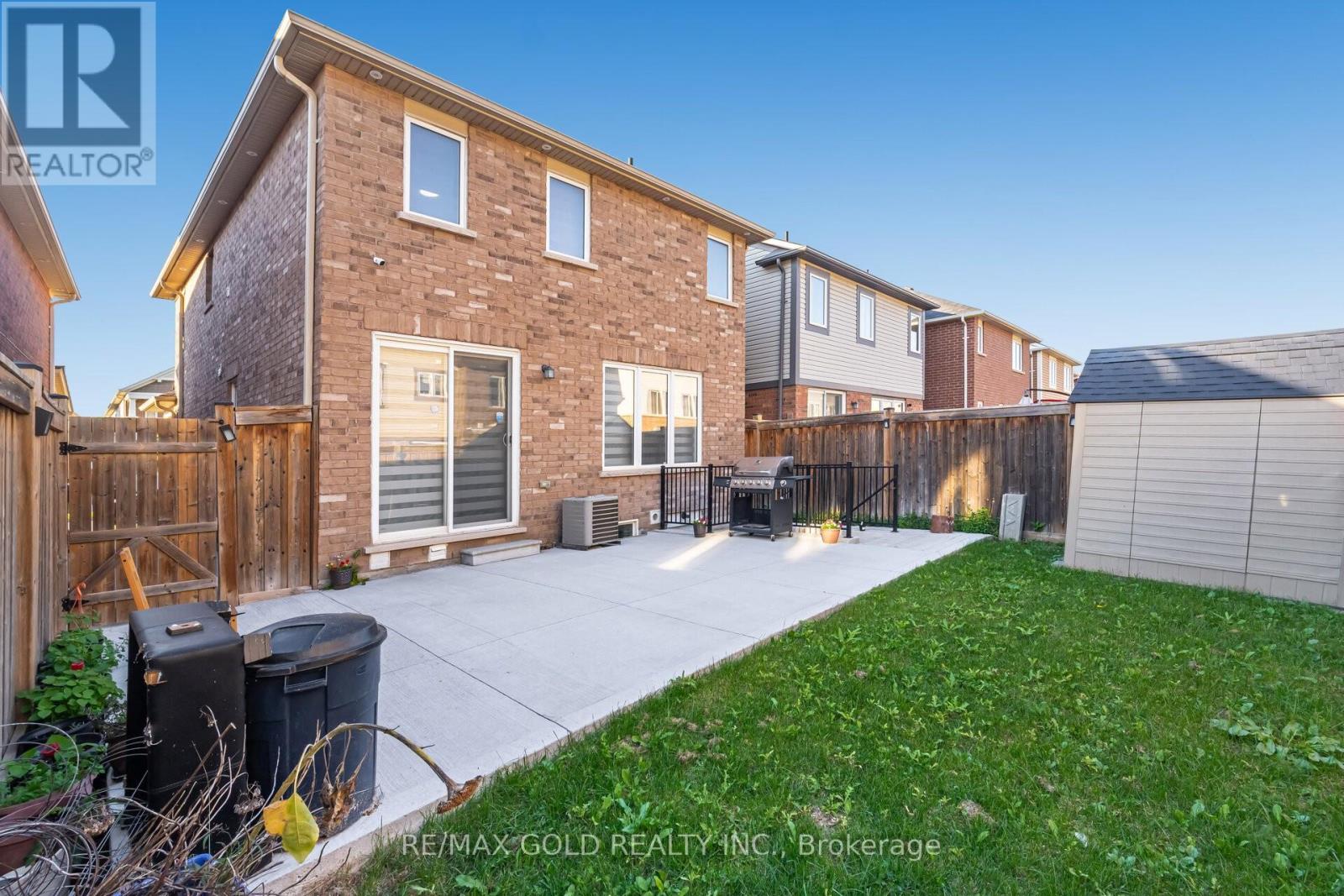 152 Vanhorne Close, Brampton, Ontario  L7A 0Y2 - Photo 21 - W12437072